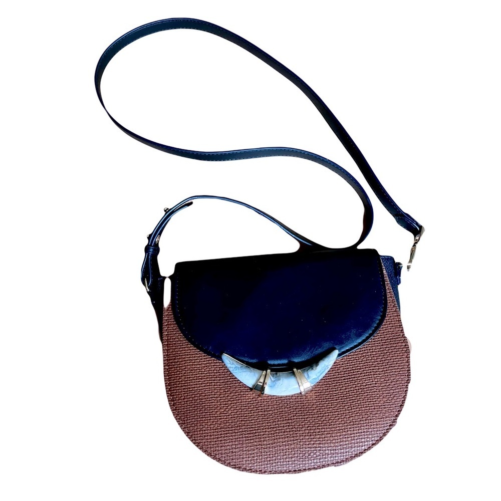 Stella and Dot | Black Brown Chelsea Crossbody Saddle Bag